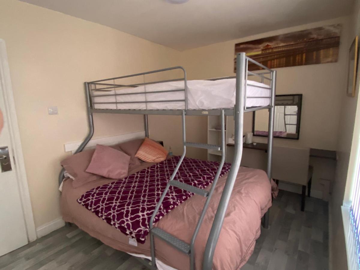 Olive Lodge Blackpool Bagian luar foto