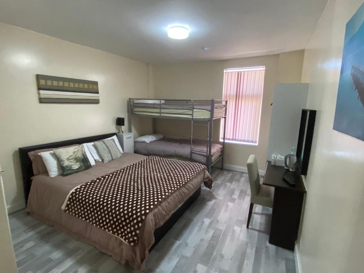 Olive Lodge Blackpool Bagian luar foto