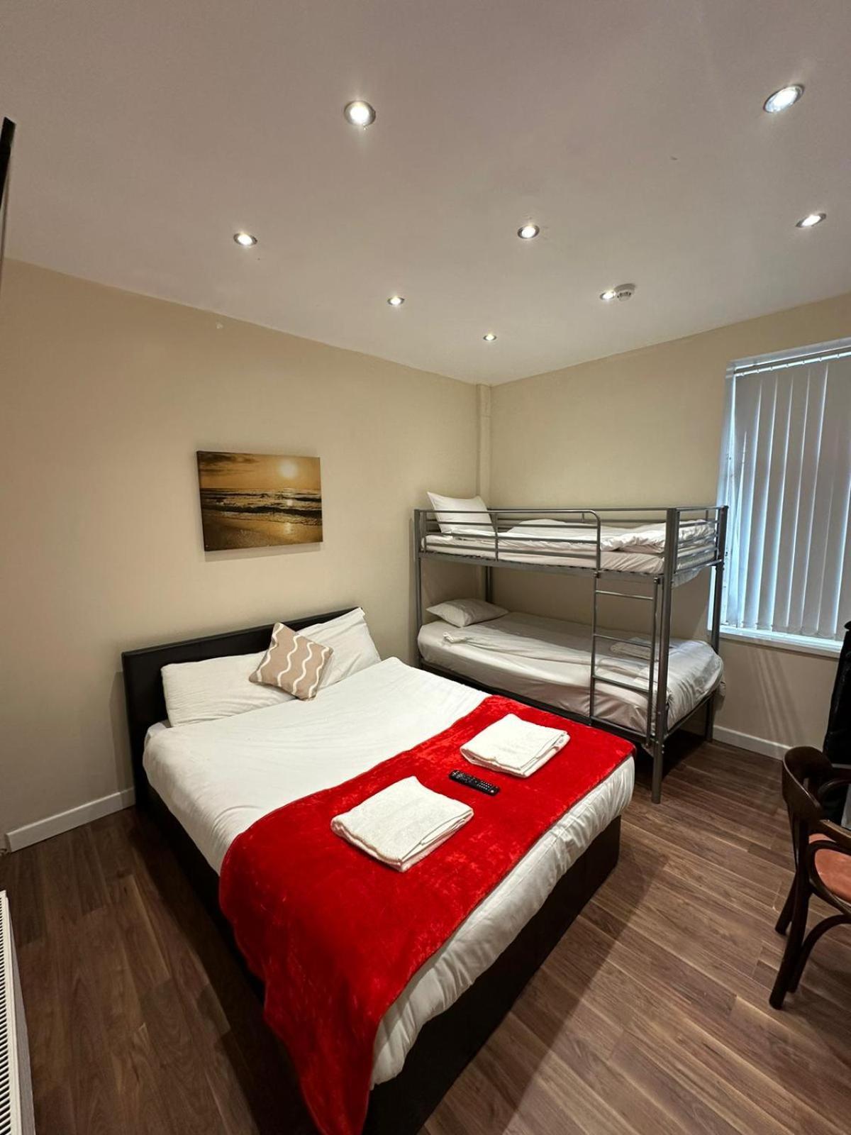 Olive Lodge Blackpool Bagian luar foto